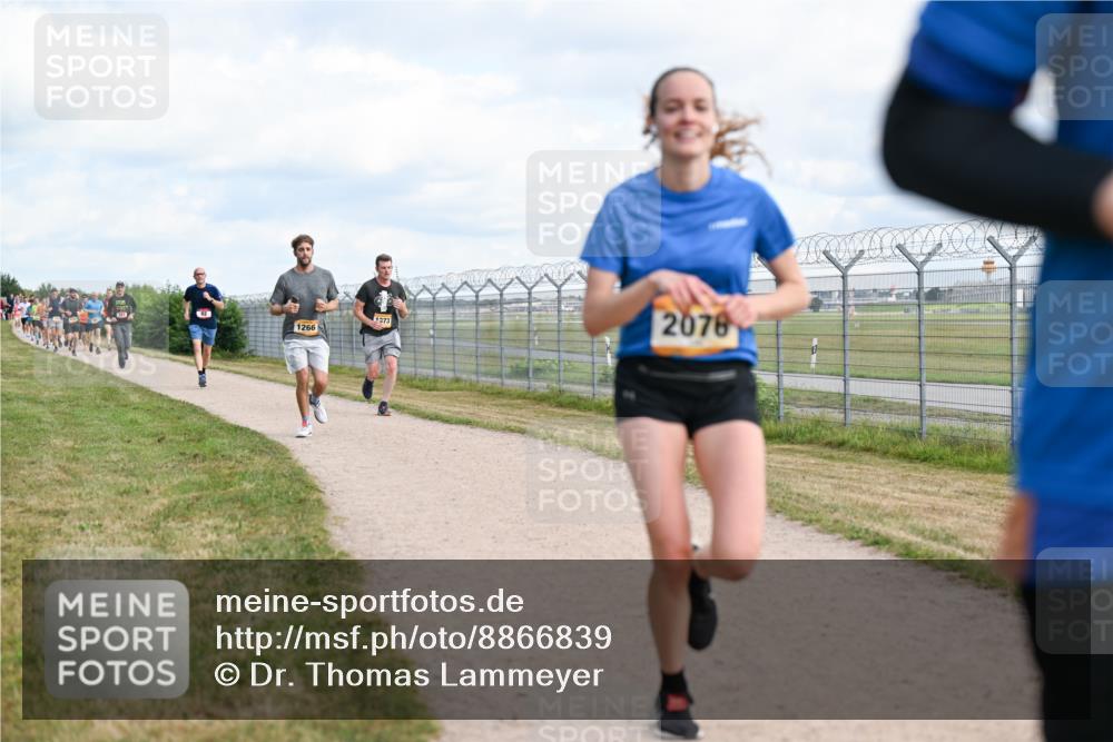 14.09.2025 - Airport Race Dr. Thomas Lammeyer http://msf.ph/oto/8866839 14.09.2025 12:07:35 Laufen 373, 1266, 2076 meine-sportfotos.de