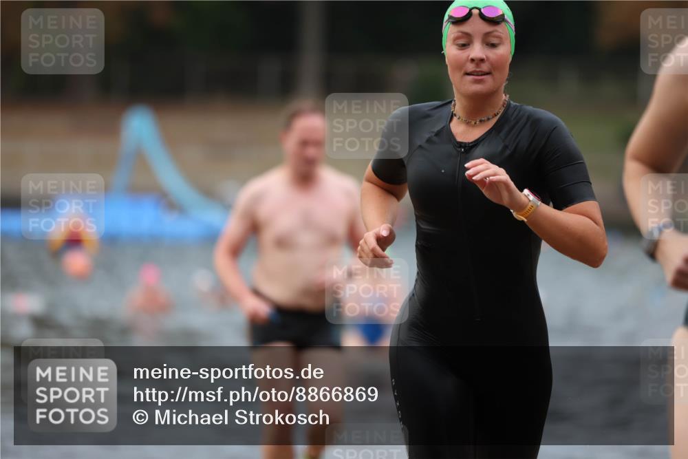 14.09.2025 - Stadtparktriathlon Michael Strokosch http://msf.ph/oto/8866869 14.09.2025 09:47:58 Schwimmen 608, 609, 616, 660 meine-sportfotos.de