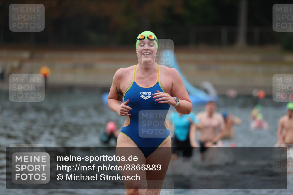 14.09.2025 - Stadtparktriathlon Michael Strokosch http://msf.ph/oto/8866889 14.09.2025 09:48:08 Schwimmen 514, 529, 555, 556, 576, 602, 616 meine-sportfotos.de