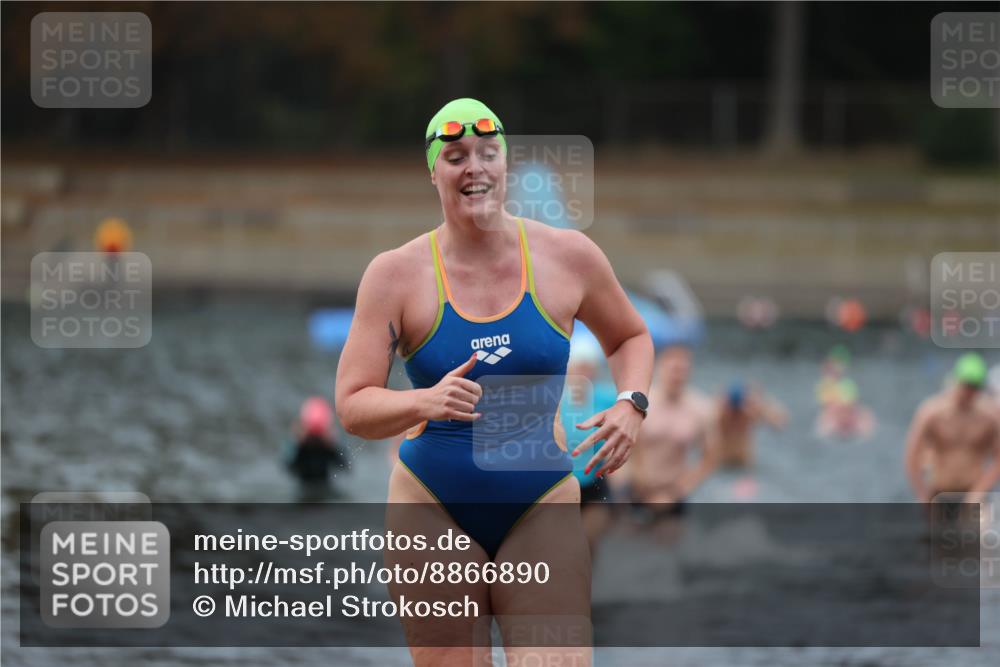 14.09.2025 - Stadtparktriathlon Michael Strokosch http://msf.ph/oto/8866890 14.09.2025 09:48:08 Schwimmen 514, 529, 555, 556, 576, 602, 616 meine-sportfotos.de