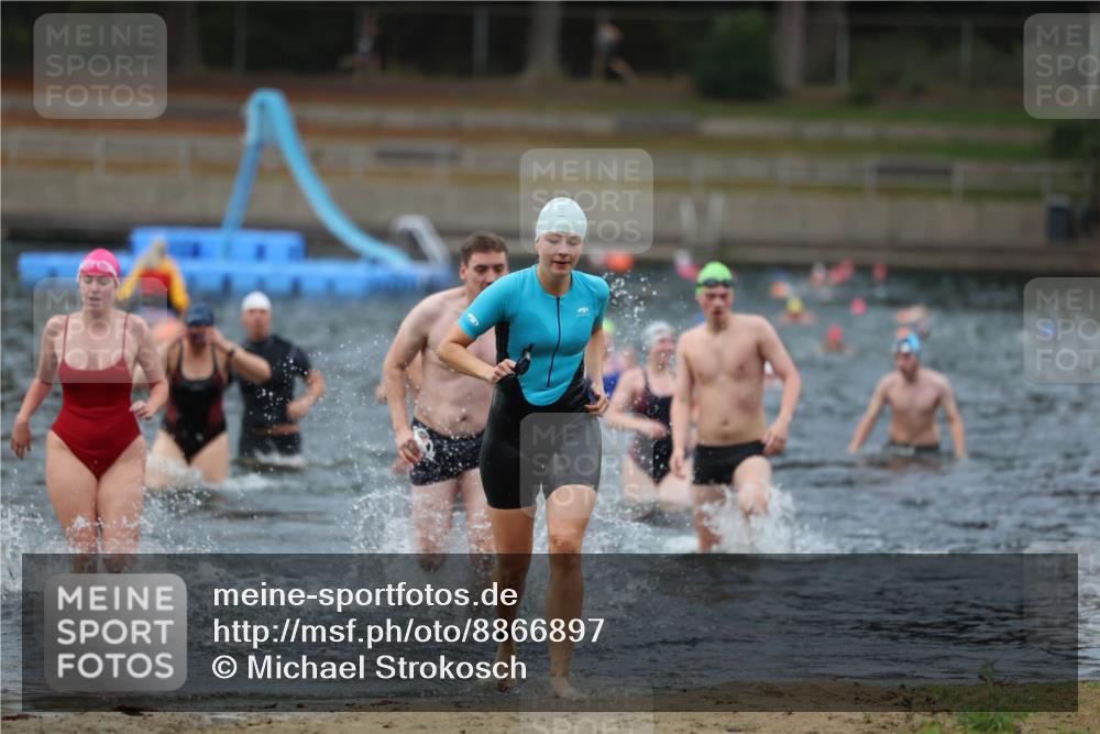 14.09.2025 - Stadtparktriathlon Michael Strokosch http://msf.ph/oto/8866897 14.09.2025 09:48:11 Schwimmen 514, 525, 529, 555, 556, 576, 577, 602, 616, 617 meine-sportfotos.de