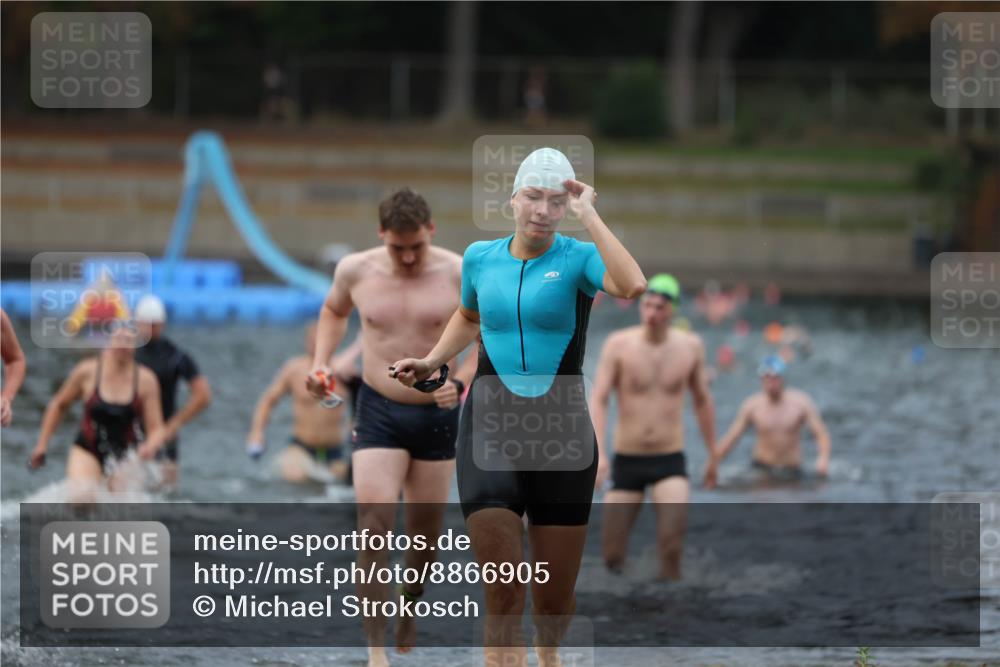 14.09.2025 - Stadtparktriathlon Michael Strokosch http://msf.ph/oto/8866905 14.09.2025 09:48:13 Schwimmen 514, 525, 529, 555, 556, 576, 577, 602, 616, 617 meine-sportfotos.de