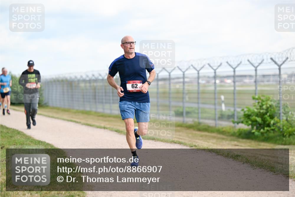 14.09.2025 - Airport Race Dr. Thomas Lammeyer http://msf.ph/oto/8866907 14.09.2025 12:07:41 Laufen 62 meine-sportfotos.de