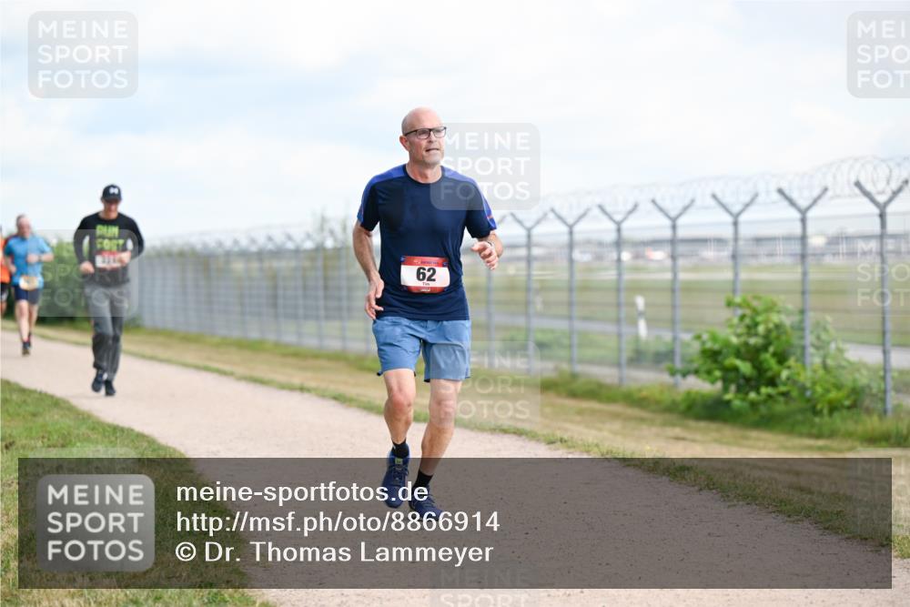14.09.2025 - Airport Race Dr. Thomas Lammeyer http://msf.ph/oto/8866914 14.09.2025 12:07:41 Laufen 62 meine-sportfotos.de
