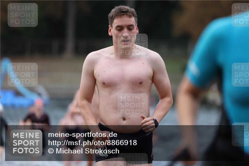 14.09.2025 - Stadtparktriathlon Michael Strokosch http://msf.ph/oto/8866918 14.09.2025 09:48:17 Schwimmen 514, 525, 529, 550, 555, 556, 573, 576, 577, 602, 614, 617 meine-sportfotos.de