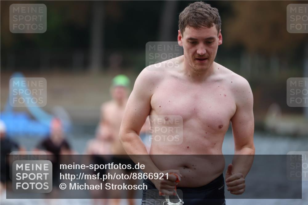 14.09.2025 - Stadtparktriathlon Michael Strokosch http://msf.ph/oto/8866921 14.09.2025 09:48:17 Schwimmen 514, 525, 529, 550, 555, 556, 573, 576, 577, 602, 614, 617 meine-sportfotos.de