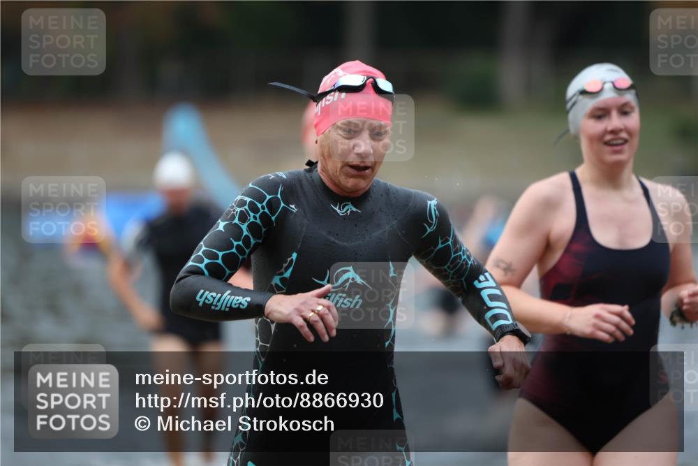 14.09.2025 - Stadtparktriathlon Michael Strokosch http://msf.ph/oto/8866930 14.09.2025 09:48:23 Schwimmen 525, 529, 544, 550, 556, 573, 577, 602, 614, 617 meine-sportfotos.de