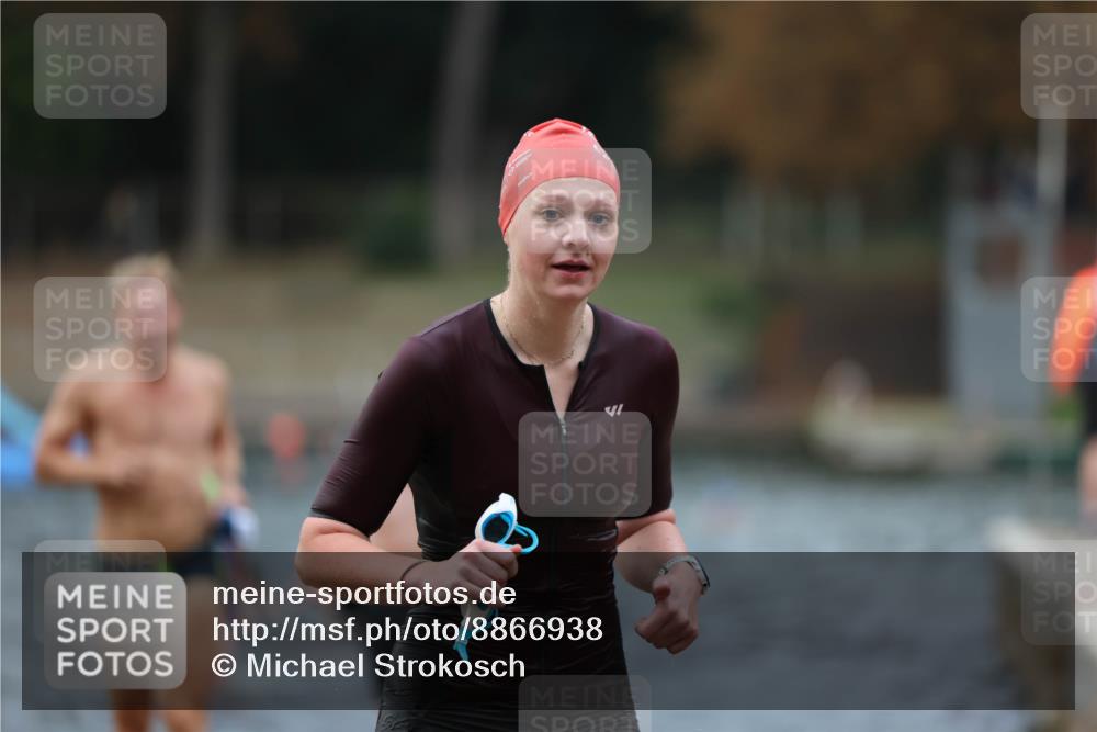 14.09.2025 - Stadtparktriathlon Michael Strokosch http://msf.ph/oto/8866938 14.09.2025 09:48:24 Schwimmen 525, 529, 544, 550, 556, 573, 577, 602, 614, 617 meine-sportfotos.de