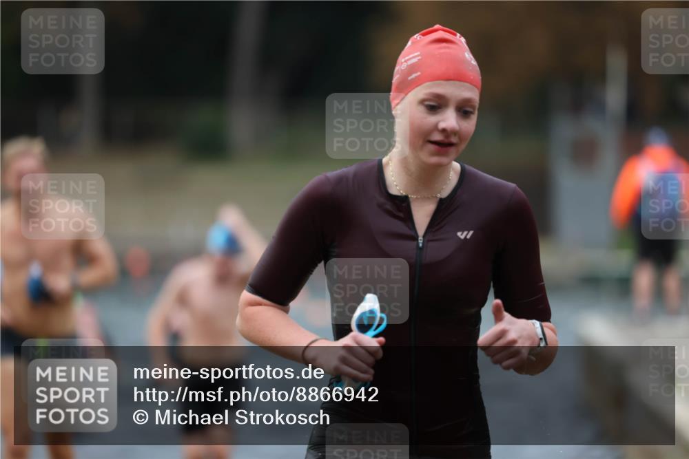 14.09.2025 - Stadtparktriathlon Michael Strokosch http://msf.ph/oto/8866942 14.09.2025 09:48:24 Schwimmen 525, 529, 544, 550, 556, 573, 577, 602, 614, 617 meine-sportfotos.de