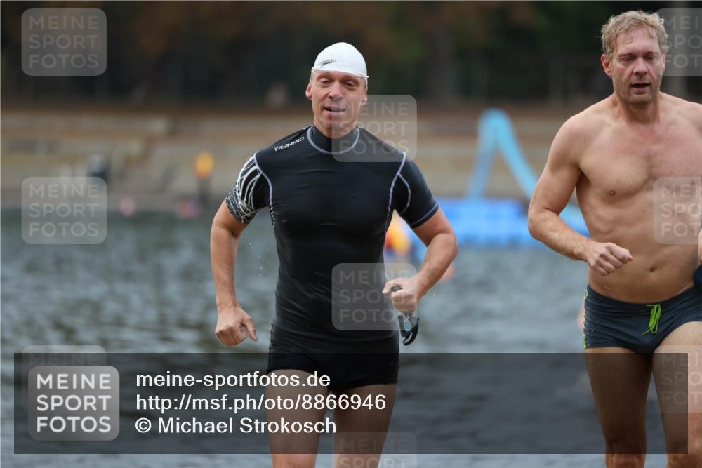 14.09.2025 - Stadtparktriathlon Michael Strokosch http://msf.ph/oto/8866946 14.09.2025 09:48:26 Schwimmen 525, 544, 550, 573, 577, 614, 617 meine-sportfotos.de