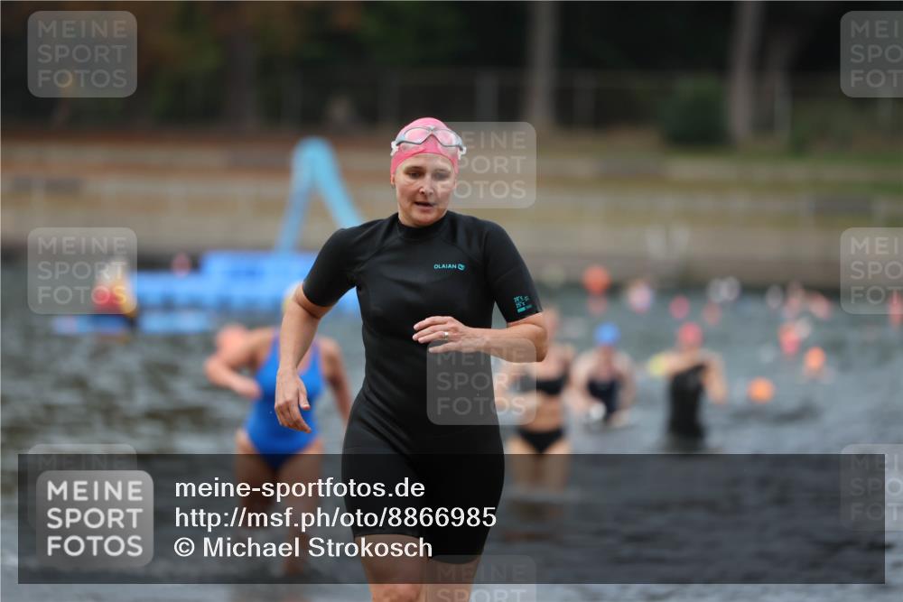 14.09.2025 - Stadtparktriathlon Michael Strokosch http://msf.ph/oto/8866985 14.09.2025 09:48:44 Schwimmen 522, 587, 591, 618 meine-sportfotos.de