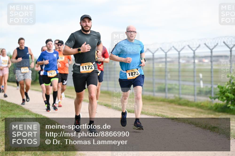 14.09.2025 - Airport Race Dr. Thomas Lammeyer http://msf.ph/oto/8866990 14.09.2025 12:07:48 Laufen 1366, 1537, 70, 1172, 1873 meine-sportfotos.de