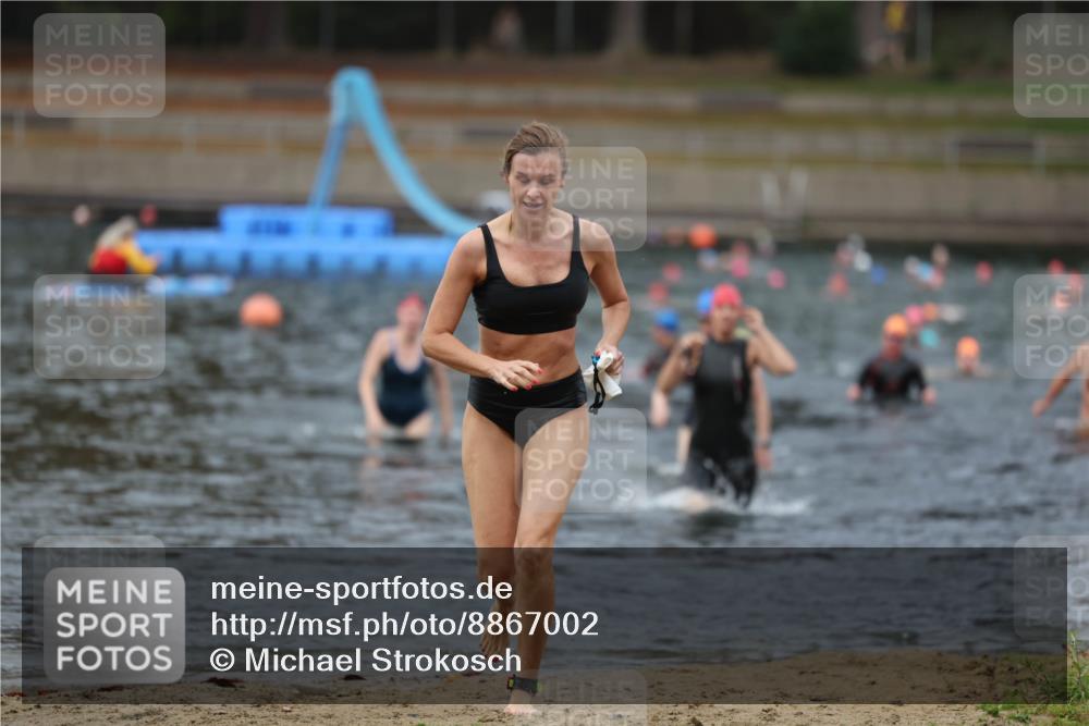 14.09.2025 - Stadtparktriathlon Michael Strokosch http://msf.ph/oto/8867002 14.09.2025 09:48:52 Schwimmen 521, 522, 591 meine-sportfotos.de