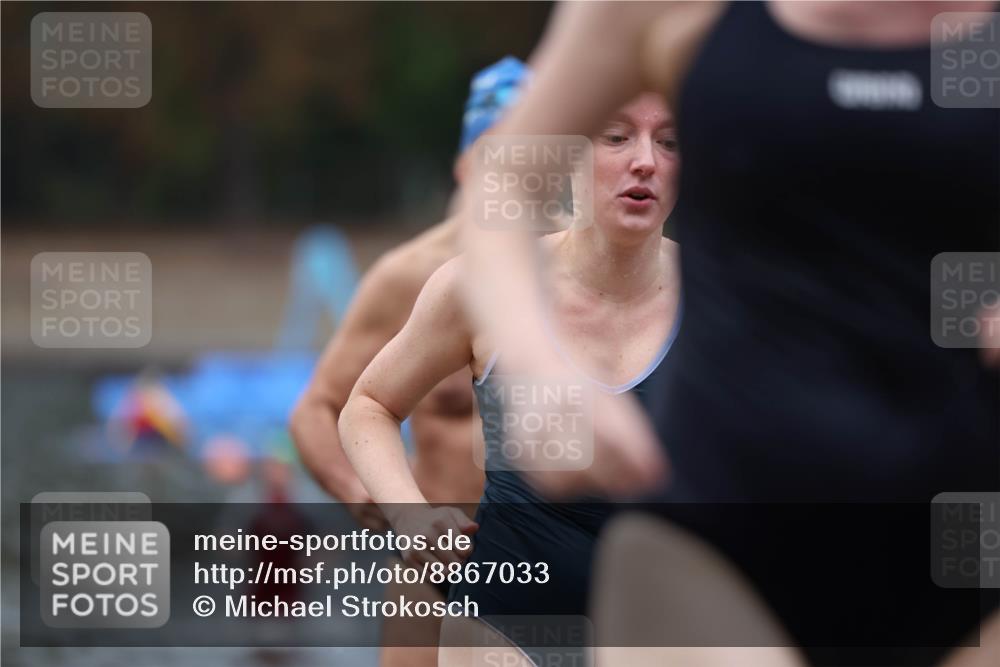 14.09.2025 - Stadtparktriathlon Michael Strokosch http://msf.ph/oto/8867033 14.09.2025 09:49:08 Schwimmen 521, 557, 565, 567, 585 meine-sportfotos.de
