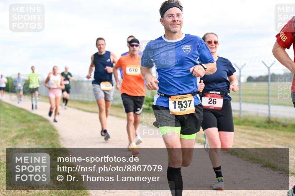 14.09.2025 - Airport Race Dr. Thomas Lammeyer http://msf.ph/oto/8867079 14.09.2025 12:07:53 Laufen 670, 1537, 26, 018 meine-sportfotos.de