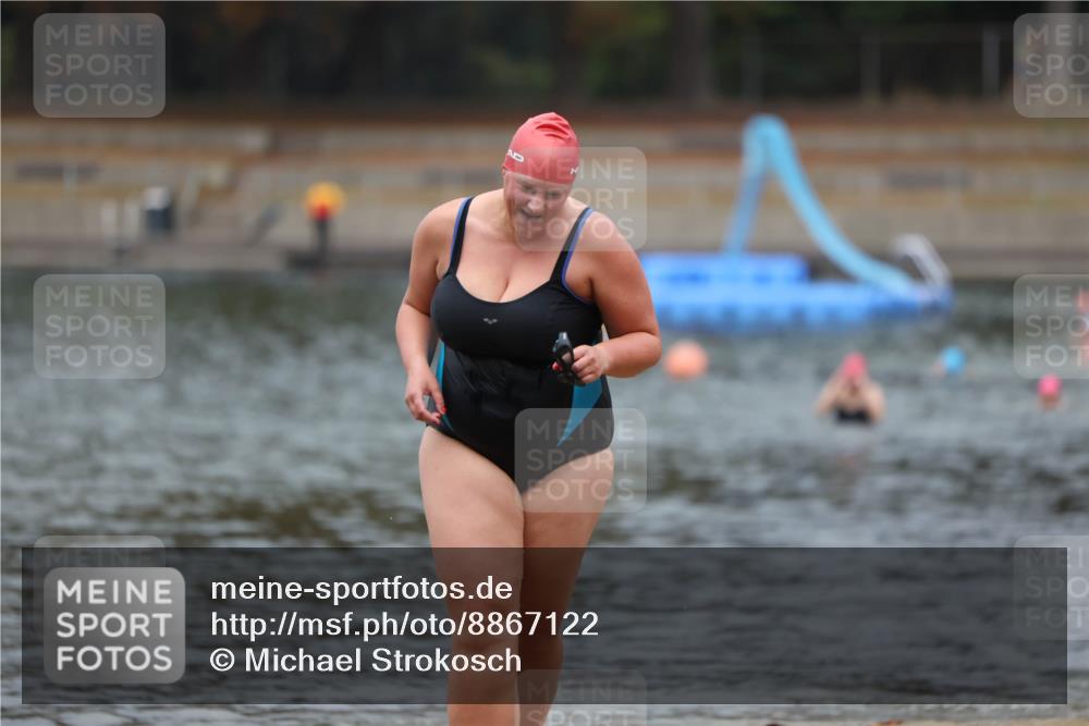 14.09.2025 - Stadtparktriathlon Michael Strokosch http://msf.ph/oto/8867122 14.09.2025 09:49:55 Schwimmen 519, 530, 534, 536 meine-sportfotos.de