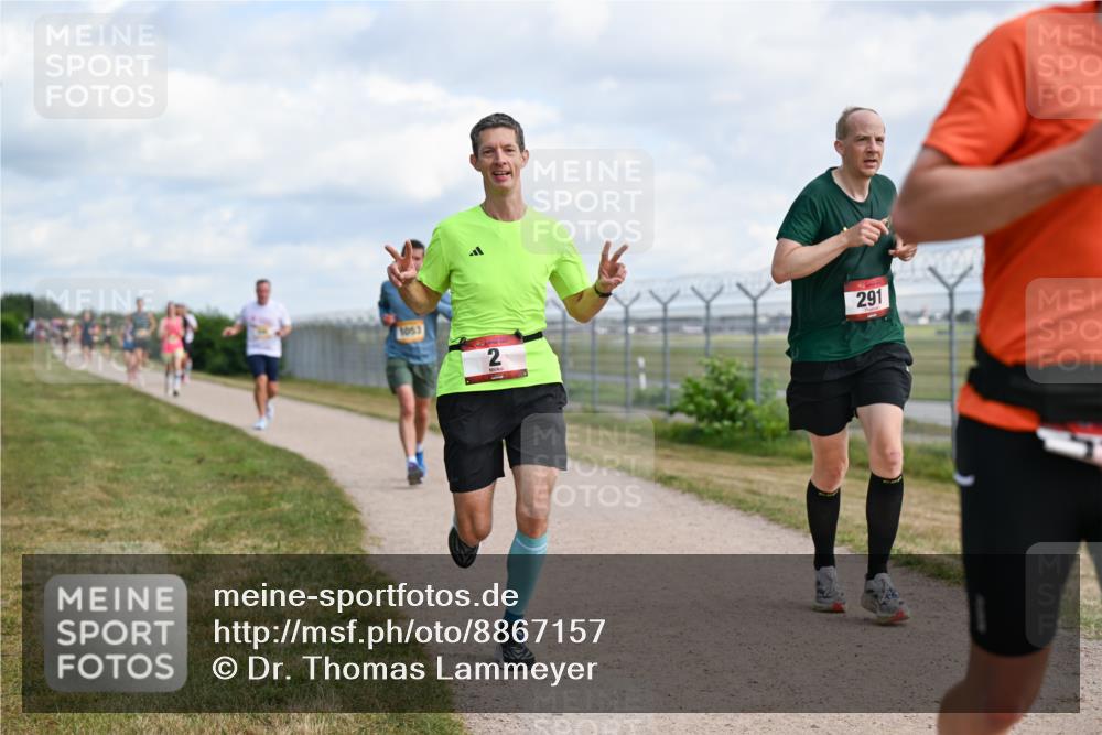 14.09.2025 - Airport Race Dr. Thomas Lammeyer http://msf.ph/oto/8867157 14.09.2025 12:07:58 Laufen 1053, 291, 2 meine-sportfotos.de