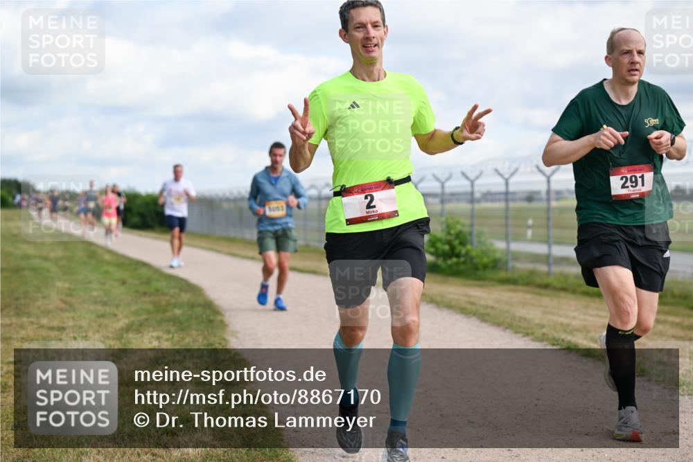 14.09.2025 - Airport Race Dr. Thomas Lammeyer http://msf.ph/oto/8867170 14.09.2025 12:07:58 Laufen 8063, 2, 291, 50 meine-sportfotos.de