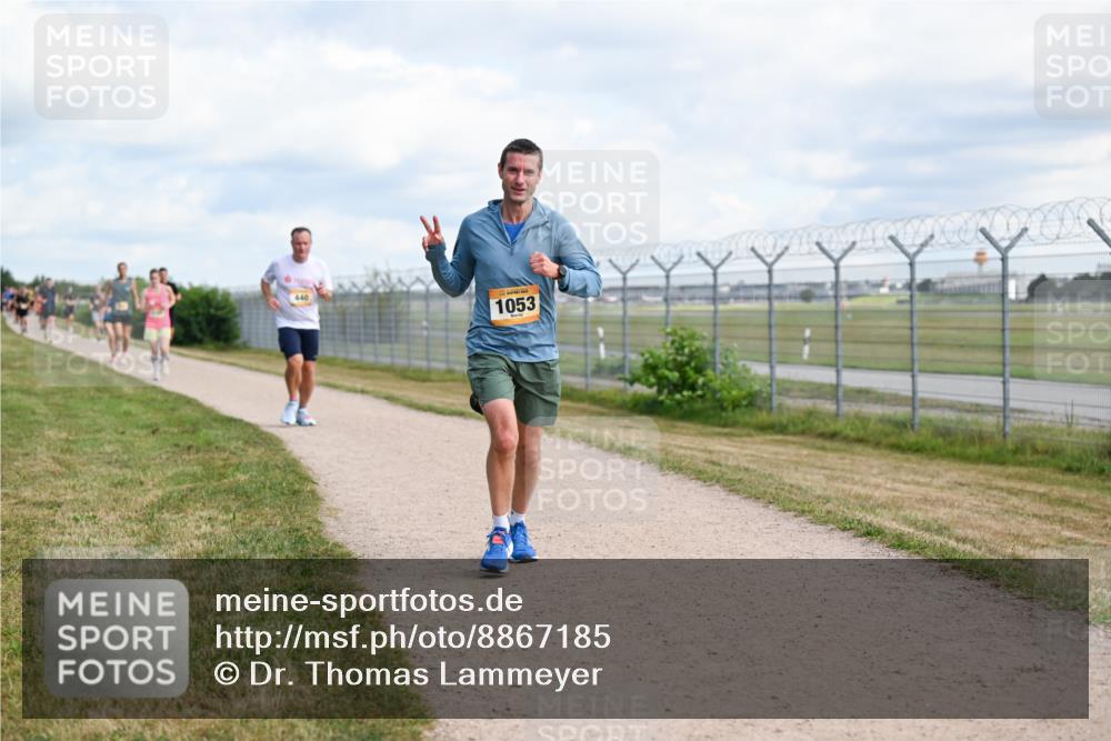 14.09.2025 - Airport Race Dr. Thomas Lammeyer http://msf.ph/oto/8867185 14.09.2025 12:08:00 Laufen 1053 meine-sportfotos.de