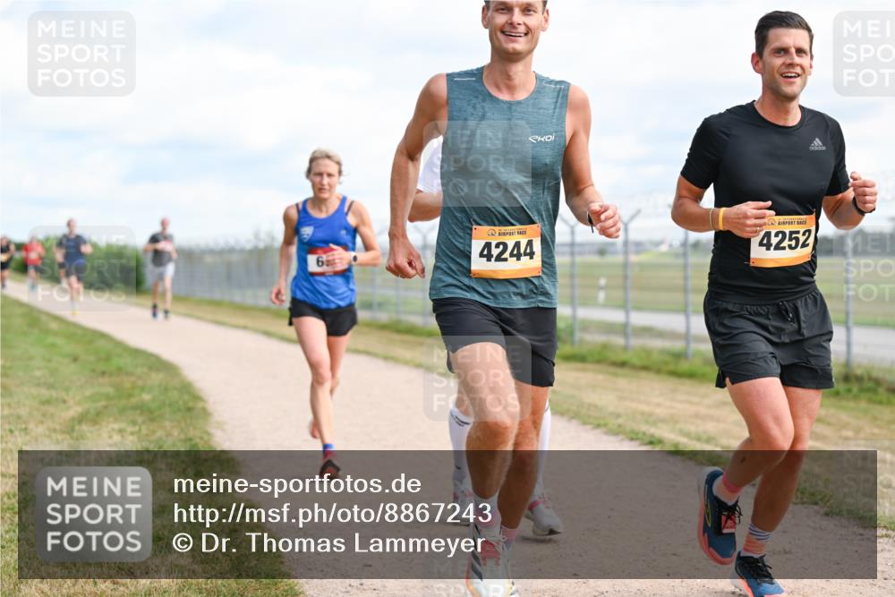 14.09.2025 - Airport Race Dr. Thomas Lammeyer http://msf.ph/oto/8867243 14.09.2025 12:08:10 Laufen 6, 4244, 4252 meine-sportfotos.de