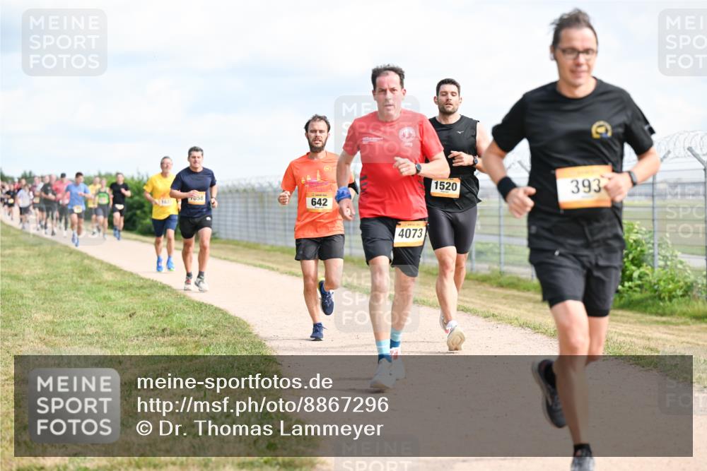 14.09.2025 - Airport Race Dr. Thomas Lammeyer http://msf.ph/oto/8867296 14.09.2025 12:08:26 Laufen 858, 642, 4073, 1520, 393 meine-sportfotos.de