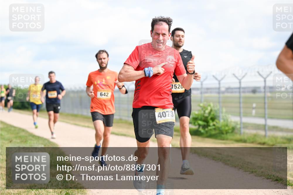 14.09.2025 - Airport Race Dr. Thomas Lammeyer http://msf.ph/oto/8867301 14.09.2025 12:08:27 Laufen 642, 1520, 4073 meine-sportfotos.de