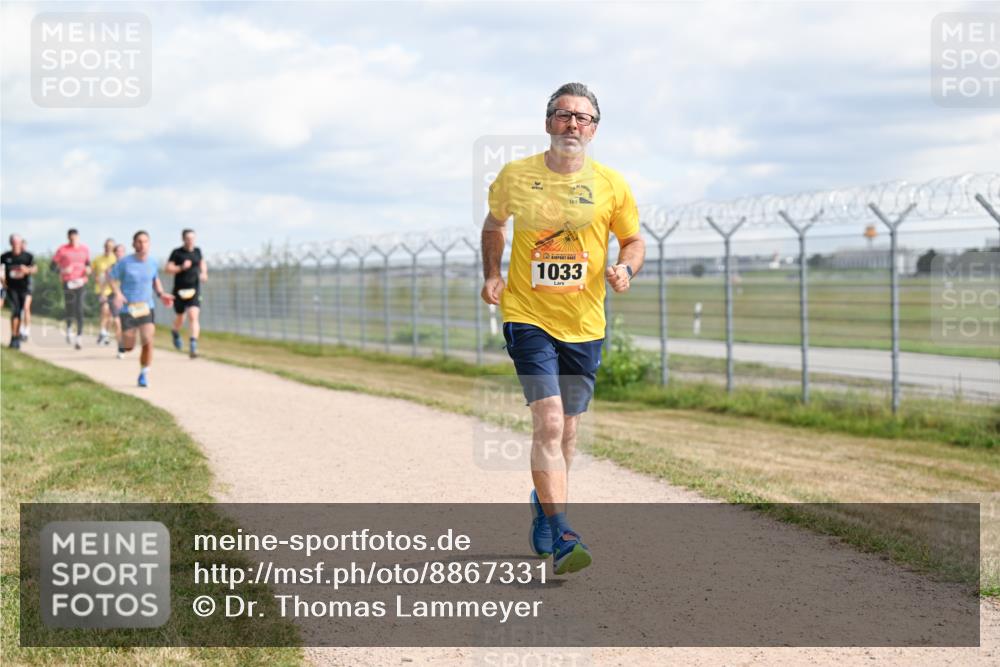 14.09.2025 - Airport Race Dr. Thomas Lammeyer http://msf.ph/oto/8867331 14.09.2025 12:08:33 Laufen 1033 meine-sportfotos.de