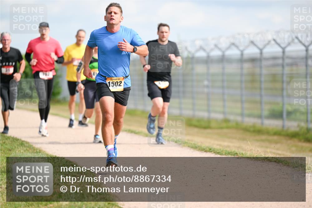 14.09.2025 - Airport Race Dr. Thomas Lammeyer http://msf.ph/oto/8867334 14.09.2025 12:08:35 Laufen 1502 meine-sportfotos.de