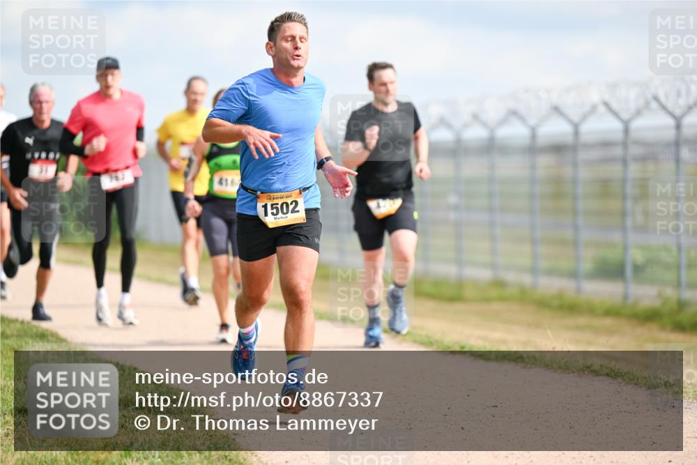 14.09.2025 - Airport Race Dr. Thomas Lammeyer http://msf.ph/oto/8867337 14.09.2025 12:08:35 Laufen 4162, 1502 meine-sportfotos.de