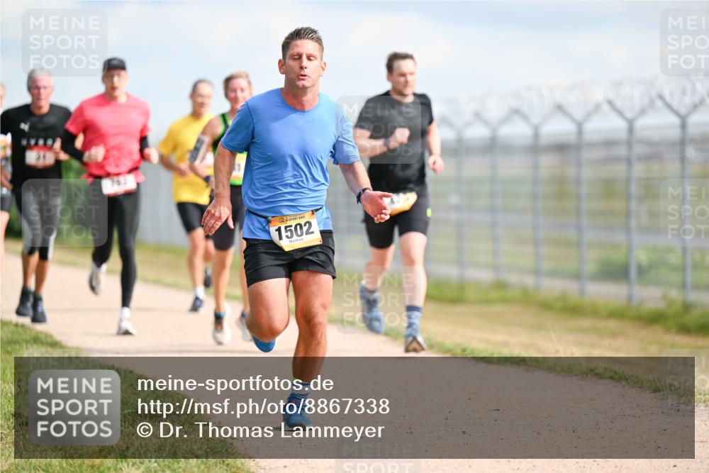 14.09.2025 - Airport Race Dr. Thomas Lammeyer http://msf.ph/oto/8867338 14.09.2025 12:08:35 Laufen 1502 meine-sportfotos.de