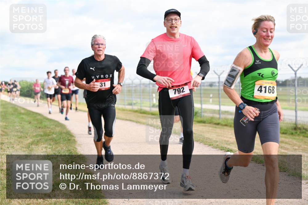 14.09.2025 - Airport Race Dr. Thomas Lammeyer http://msf.ph/oto/8867372 14.09.2025 12:08:41 Laufen 31, 792, 4168 meine-sportfotos.de