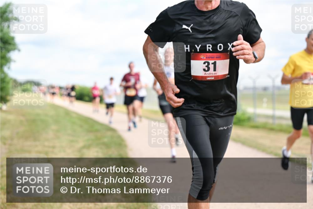 14.09.2025 - Airport Race Dr. Thomas Lammeyer http://msf.ph/oto/8867376 14.09.2025 12:08:42 Laufen 31 meine-sportfotos.de
