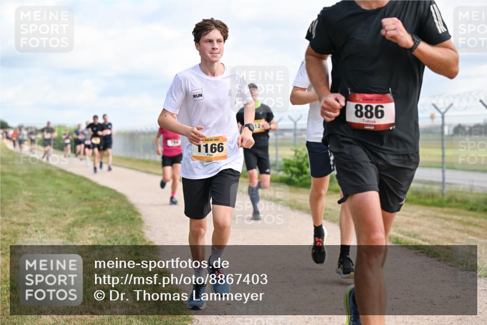 14.09.2025 - Airport Race Dr. Thomas Lammeyer http://msf.ph/oto/8867403 14.09.2025 12:08:47 Laufen 1166, 886 meine-sportfotos.de