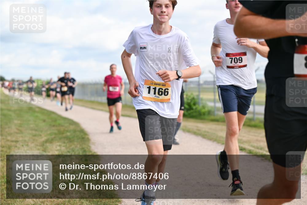 14.09.2025 - Airport Race Dr. Thomas Lammeyer http://msf.ph/oto/8867406 14.09.2025 12:08:48 Laufen 1166, 709 meine-sportfotos.de