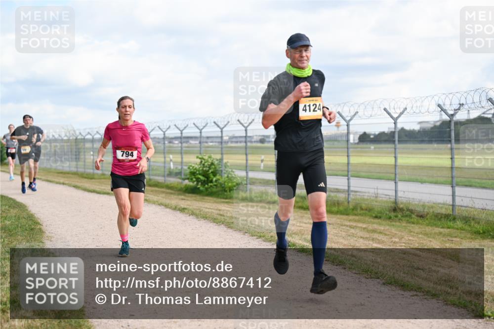 14.09.2025 - Airport Race Dr. Thomas Lammeyer http://msf.ph/oto/8867412 14.09.2025 12:08:49 Laufen 1412, 794, 4124 meine-sportfotos.de
