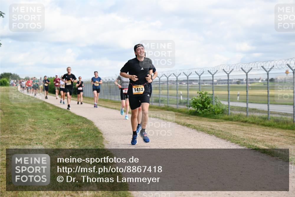 14.09.2025 - Airport Race Dr. Thomas Lammeyer http://msf.ph/oto/8867418 14.09.2025 12:08:52 Laufen 1412 meine-sportfotos.de