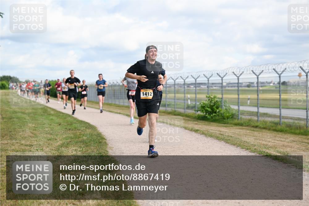 14.09.2025 - Airport Race Dr. Thomas Lammeyer http://msf.ph/oto/8867419 14.09.2025 12:08:52 Laufen 81, 1412 meine-sportfotos.de