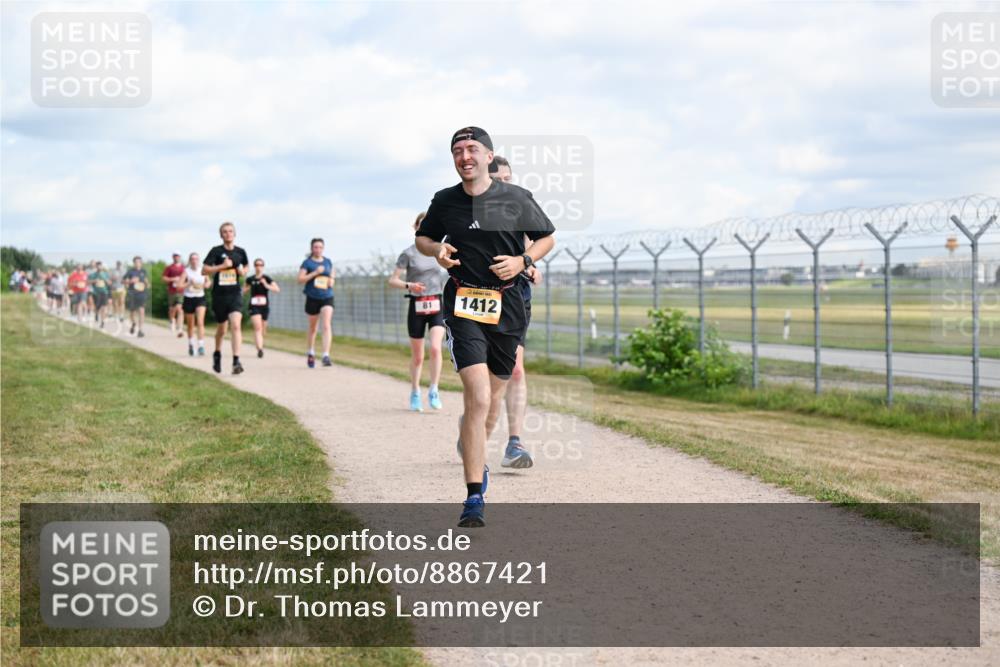 14.09.2025 - Airport Race Dr. Thomas Lammeyer http://msf.ph/oto/8867421 14.09.2025 12:08:53 Laufen 81, 1412 meine-sportfotos.de