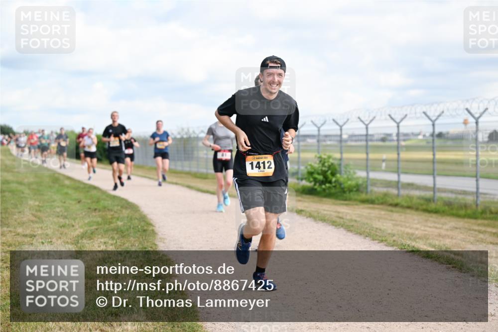 14.09.2025 - Airport Race Dr. Thomas Lammeyer http://msf.ph/oto/8867425 14.09.2025 12:08:53 Laufen 1412 meine-sportfotos.de