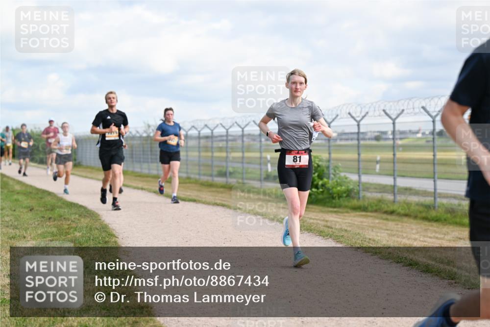 14.09.2025 - Airport Race Dr. Thomas Lammeyer http://msf.ph/oto/8867434 14.09.2025 12:08:55 Laufen 81 meine-sportfotos.de