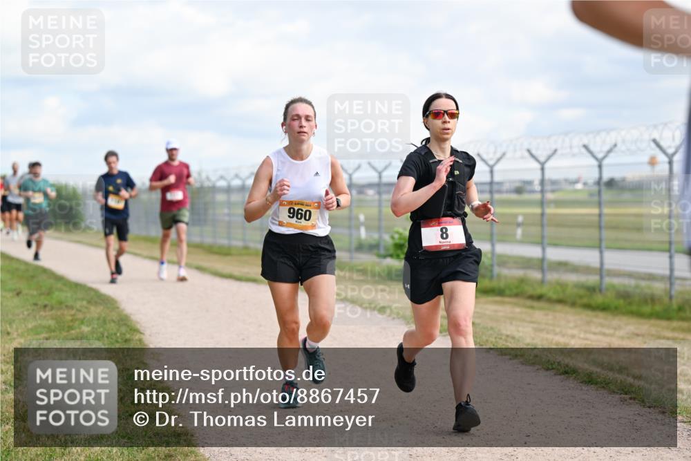 14.09.2025 - Airport Race Dr. Thomas Lammeyer http://msf.ph/oto/8867457 14.09.2025 12:09:00 Laufen 960, 8 meine-sportfotos.de