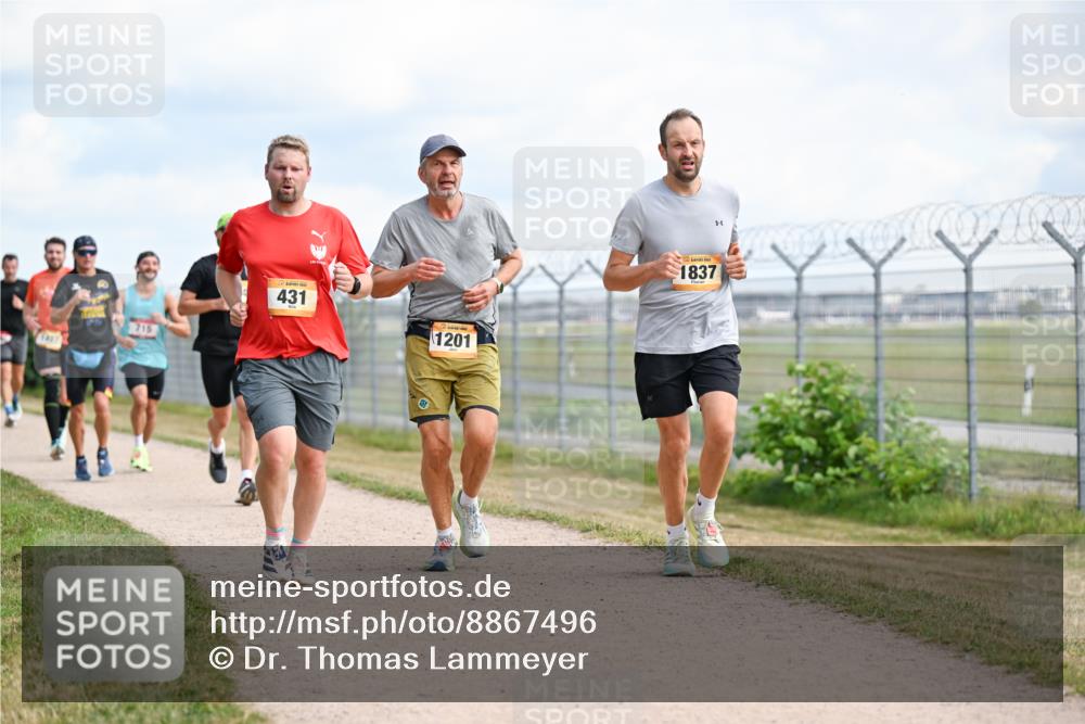 14.09.2025 - Airport Race Dr. Thomas Lammeyer http://msf.ph/oto/8867496 14.09.2025 12:09:08 Laufen 715, 431, 1201, 1837 meine-sportfotos.de