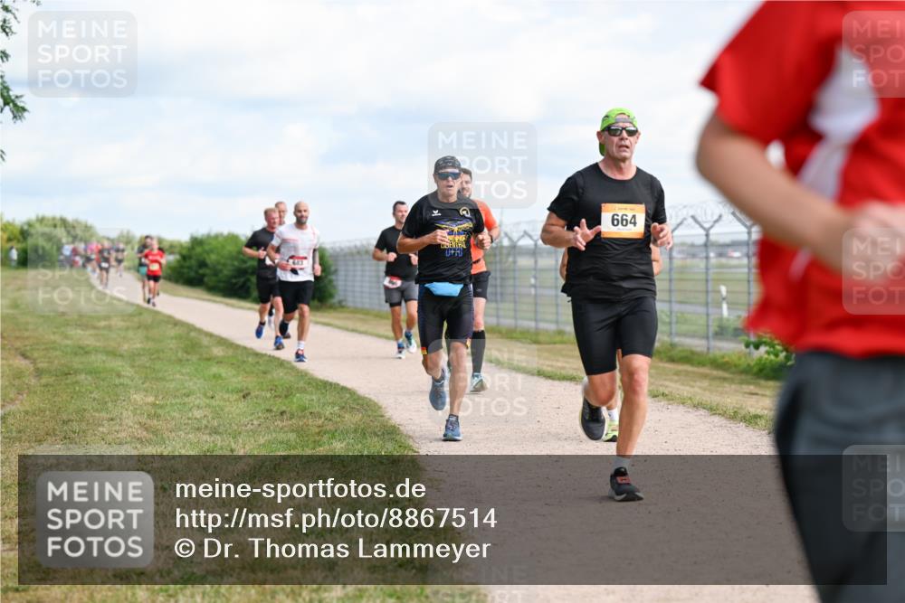 14.09.2025 - Airport Race Dr. Thomas Lammeyer http://msf.ph/oto/8867514 14.09.2025 12:09:11 Laufen 664 meine-sportfotos.de