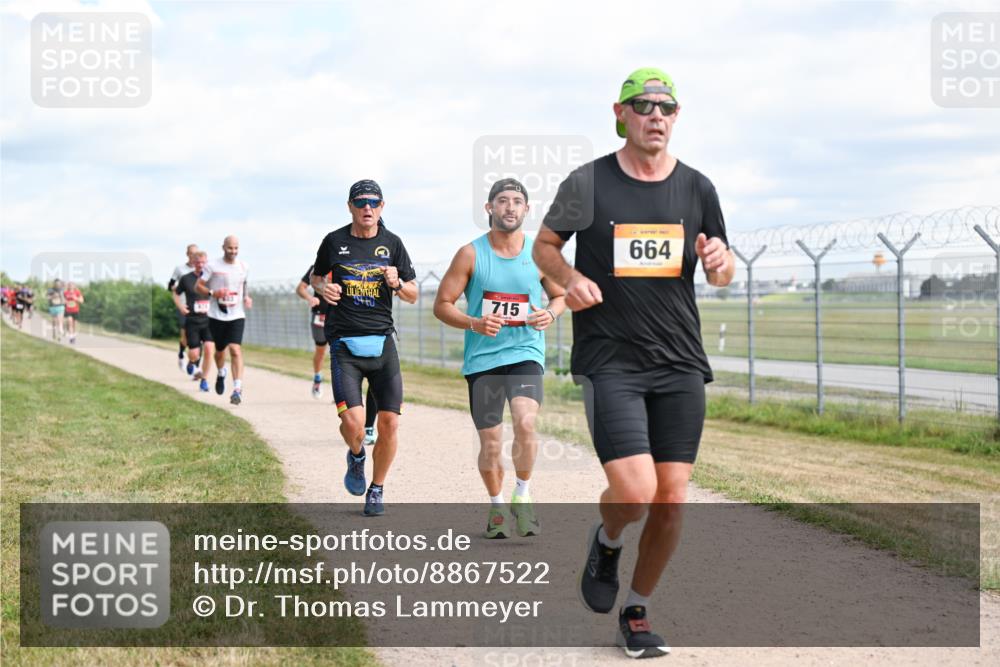 14.09.2025 - Airport Race Dr. Thomas Lammeyer http://msf.ph/oto/8867522 14.09.2025 12:09:13 Laufen 715, 664 meine-sportfotos.de
