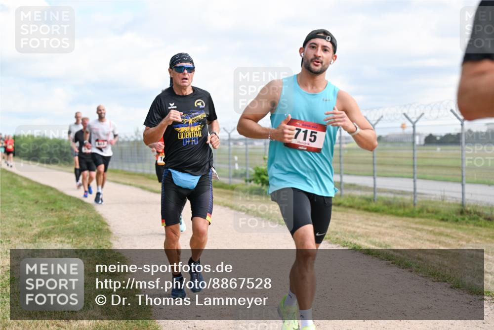 14.09.2025 - Airport Race Dr. Thomas Lammeyer http://msf.ph/oto/8867528 14.09.2025 12:09:14 Laufen 715 meine-sportfotos.de