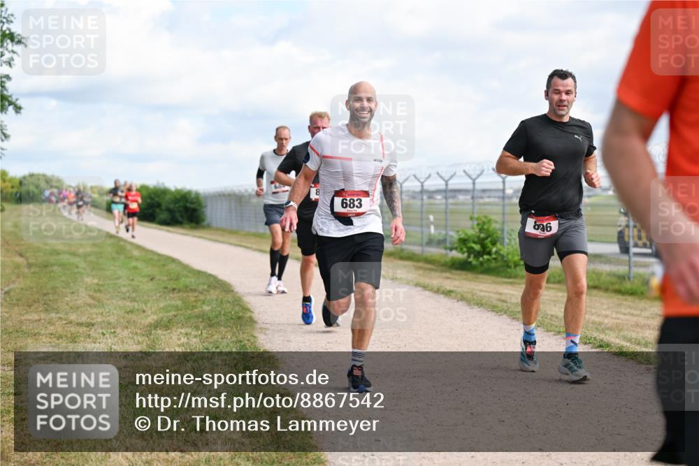 14.09.2025 - Airport Race Dr. Thomas Lammeyer http://msf.ph/oto/8867542 14.09.2025 12:09:17 Laufen 8, 683 meine-sportfotos.de