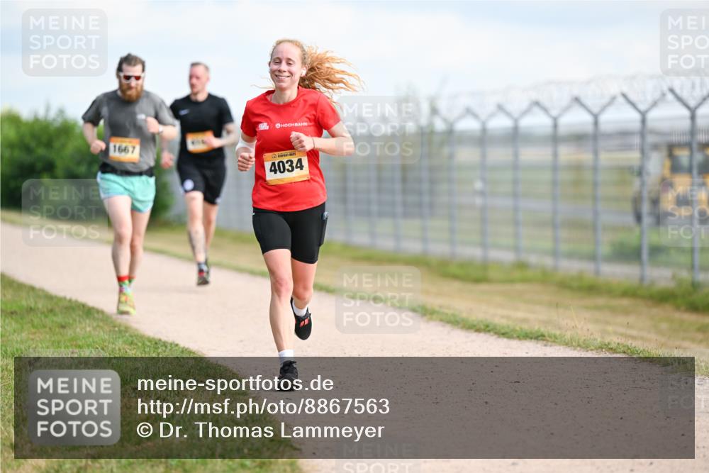 14.09.2025 - Airport Race Dr. Thomas Lammeyer http://msf.ph/oto/8867563 14.09.2025 12:09:24 Laufen 1667, 4034 meine-sportfotos.de