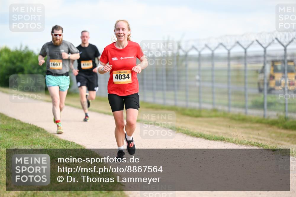 14.09.2025 - Airport Race Dr. Thomas Lammeyer http://msf.ph/oto/8867564 14.09.2025 12:09:24 Laufen 1667, 4034 meine-sportfotos.de