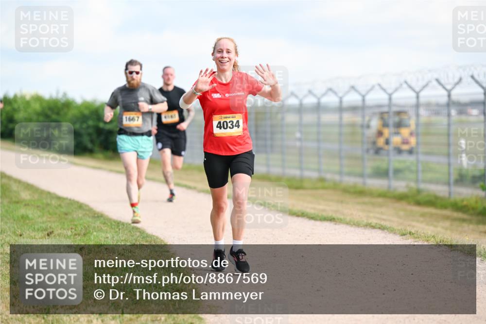 14.09.2025 - Airport Race Dr. Thomas Lammeyer http://msf.ph/oto/8867569 14.09.2025 12:09:25 Laufen 1667, 4034 meine-sportfotos.de