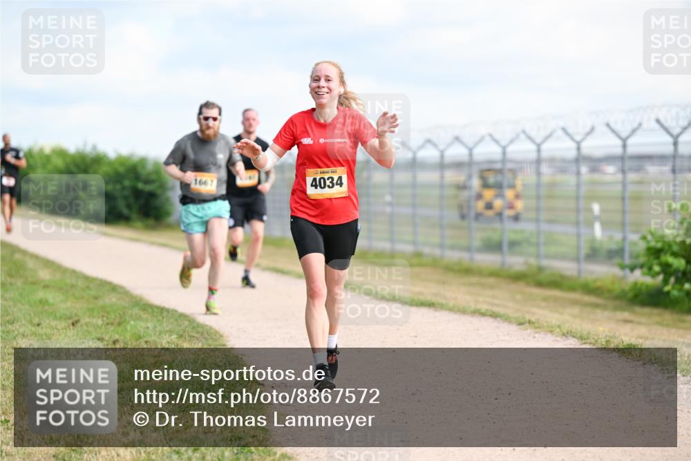 14.09.2025 - Airport Race Dr. Thomas Lammeyer http://msf.ph/oto/8867572 14.09.2025 12:09:25 Laufen 1667, 4034 meine-sportfotos.de